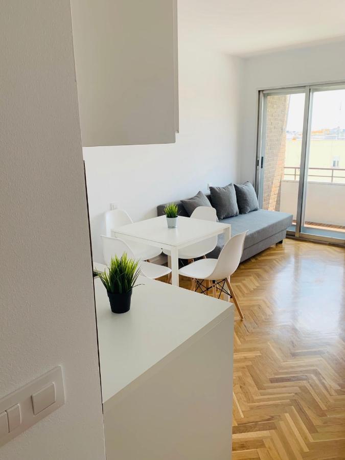 Pisos Con Piscina Barrio Exclusivo-Wizinkcenter Alquiler Temporada Apartment Madrid Exterior foto